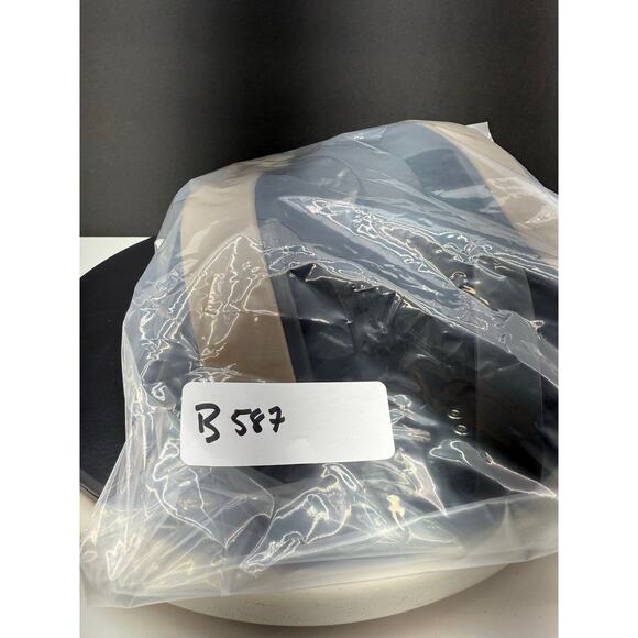 CROCS Literide Brooklyn Low Wedge Platform Sandals Womens Size 9 Black Shoes - Picture 11 of 11